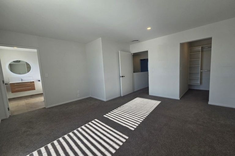 Photo of property in 3/9 Edgeware Road, St Albans, Christchurch, 8014