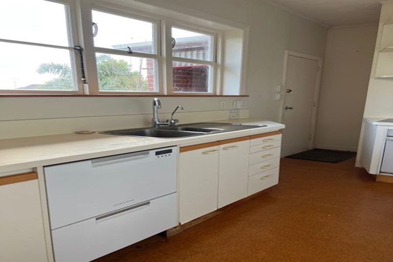 Photo of property in 6 Umere Crescent, Ellerslie, Auckland, 1051