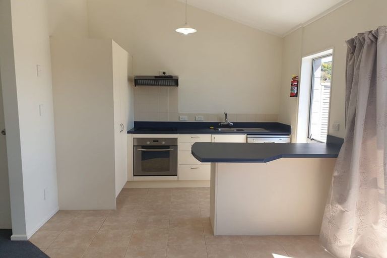 Photo of property in 126 Redwood Avenue, Tawa, Wellington, 5028