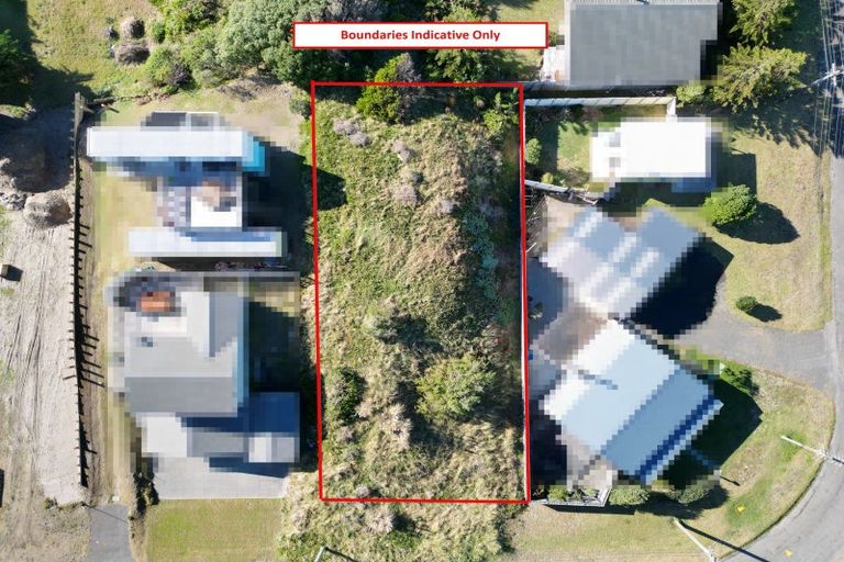 Photo of property in 37 Marine Parade South, Foxton Beach, Foxton, 4815