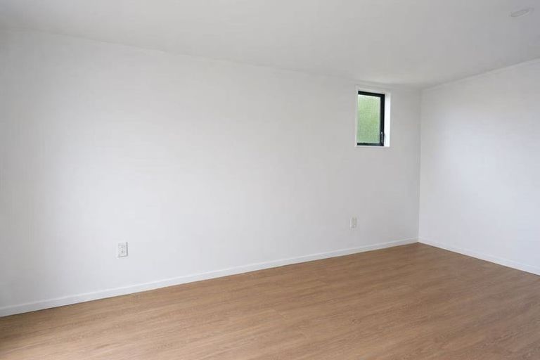 Photo of property in 49 Glen Marine Parade, Glendene, Auckland, 0602