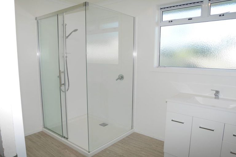 Photo of property in 66 Makarini Street, Paraparaumu, 5032