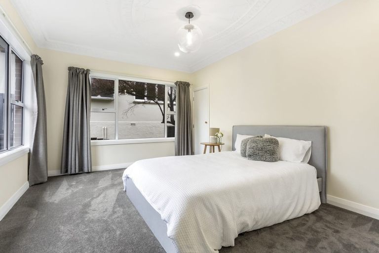 Photo of property in 46 Tomahawk Road, Andersons Bay, Dunedin, 9013