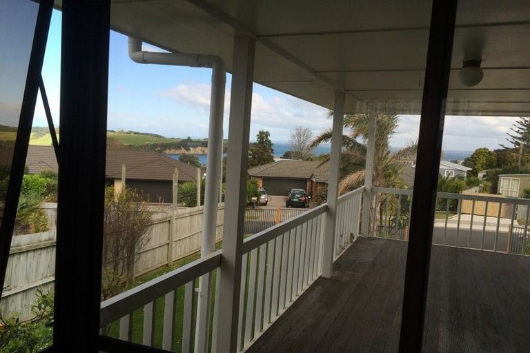 Photo of property in 3 Havilah View, Army Bay, Whangaparaoa, 0930