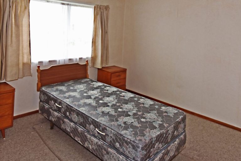 Photo of property in 36 Clarence Cox Crescent, Pirimai, Napier, 4112