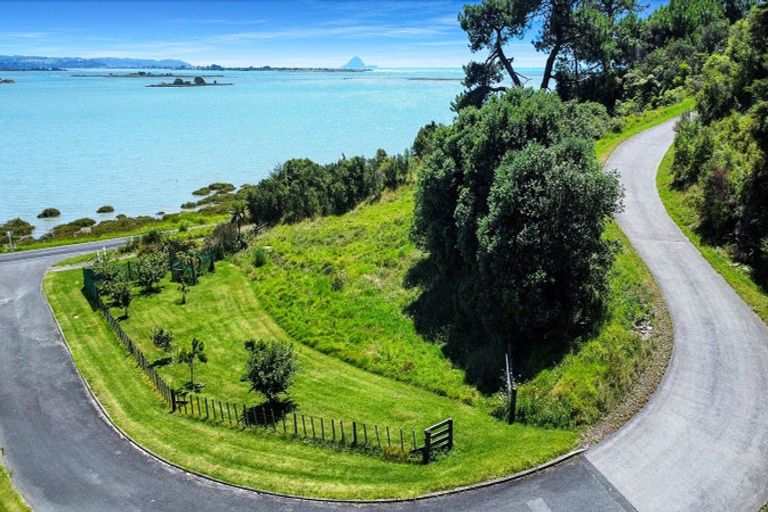 Photo of property in 8 Ohiwa Cove Rise, Waiotahe, Opotiki, 3198