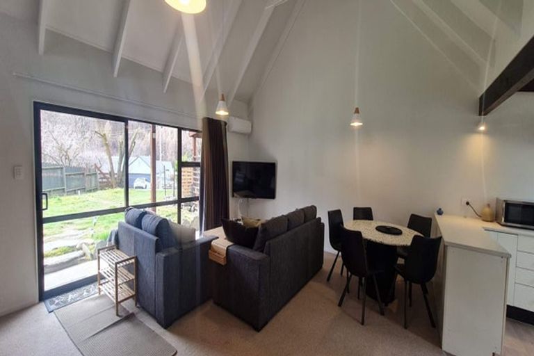 Photo of property in 54a Devon Street, Arrowtown, 9302