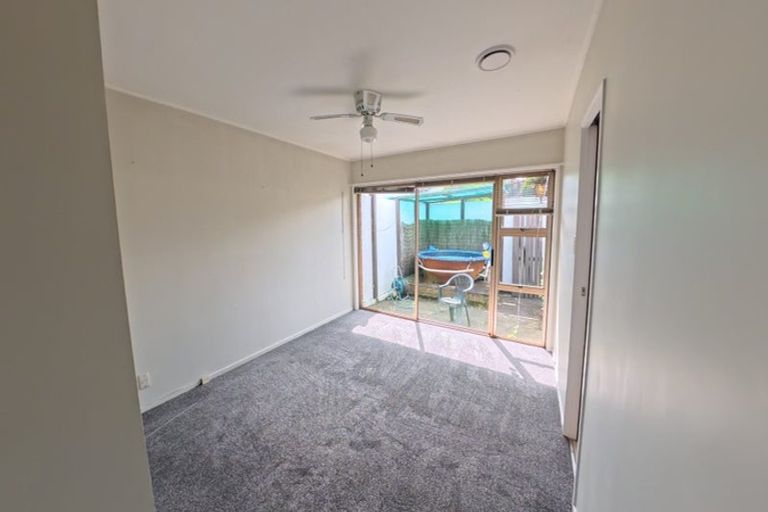 Photo of property in 55 Walworth Avenue, Pakuranga Heights, Auckland, 2010