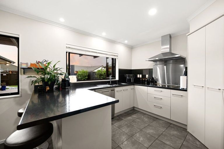 Photo of property in 12 Ebony Court, Rototuna North, Hamilton, 3210