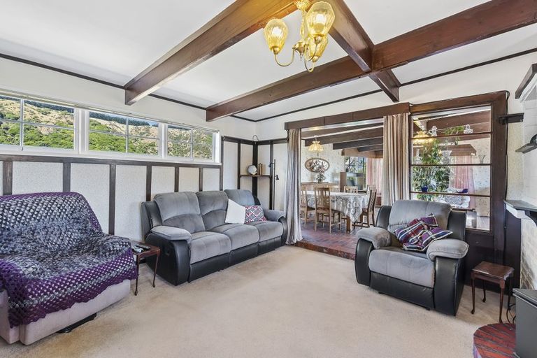 Photo of property in 72 Leinster Avenue, Raumati South, Paraparaumu, 5032