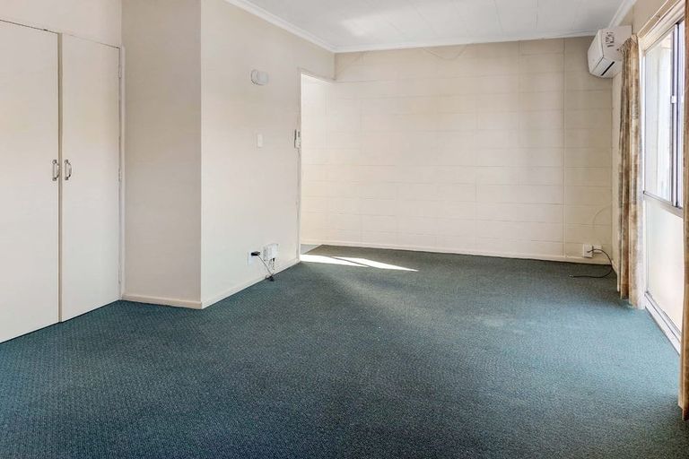 Photo of property in 102 Martin Street, Wallaceville, Upper Hutt, 5018