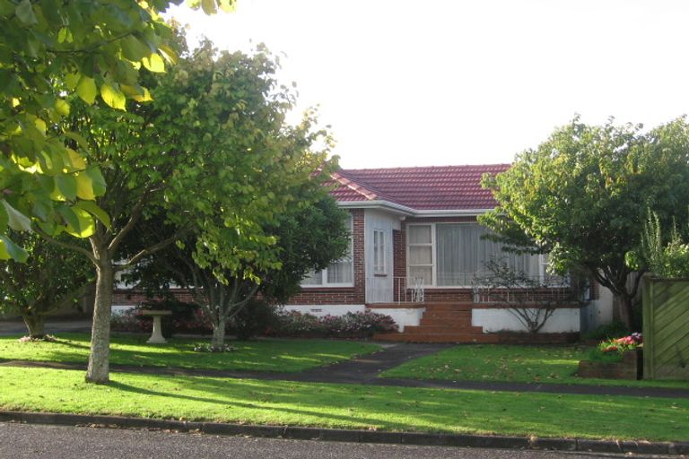 Photo of property in 7 Fyfe Avenue, Papatoetoe, Auckland, 2025