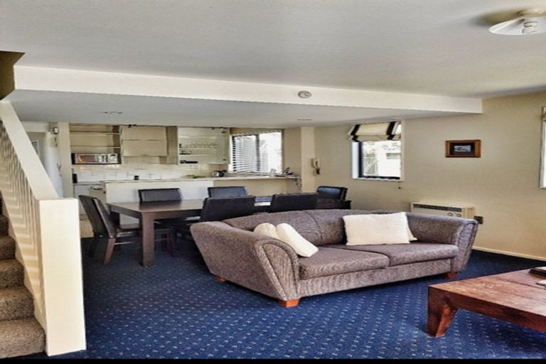 Photo of property in 32 Latimer Square, Christchurch Central, Christchurch, 8011