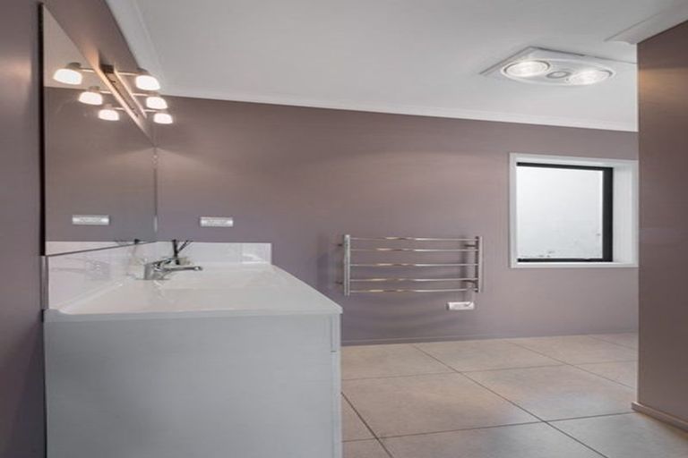 Photo of property in 329b Thompsons Track, Aongatete, 3178