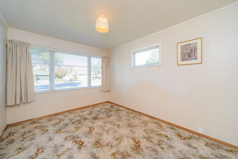 Photo of property in 7 College Street, Awapuni, Palmerston North, 4412