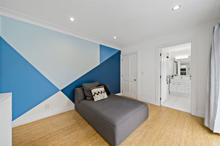 Photo of property in 2/26 Esmonde Road, Takapuna, Auckland, 0622