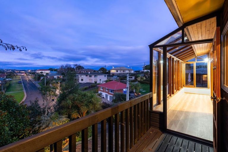 Photo of property in 15 Coach Road, Fairfield, Dunedin, 9018