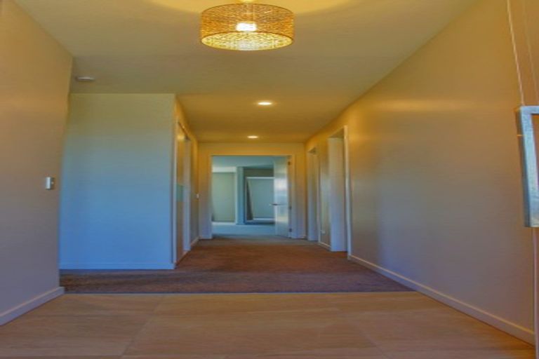 Photo of property in 16 Romanee Lane, Wigram, Christchurch, 8025