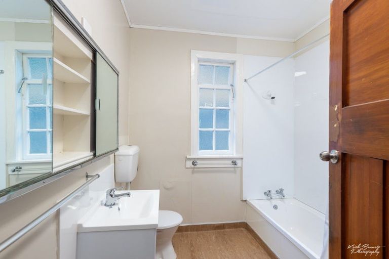 Photo of property in 131 Volga Street, Island Bay, Wellington, 6023