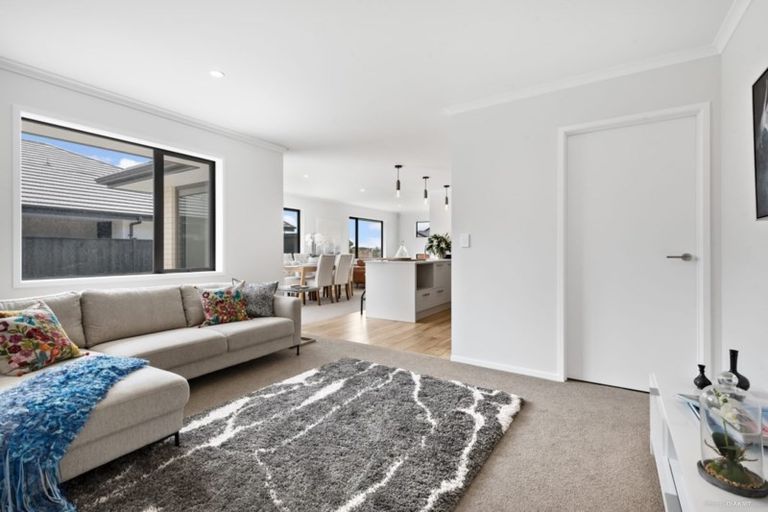 Photo of property in 12 Peter Bourne Drive, Pokeno, 2402