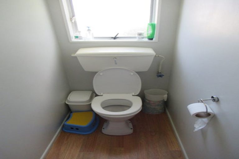 Photo of property in 39b Tacoma Drive, Totara Park, Upper Hutt, 5018