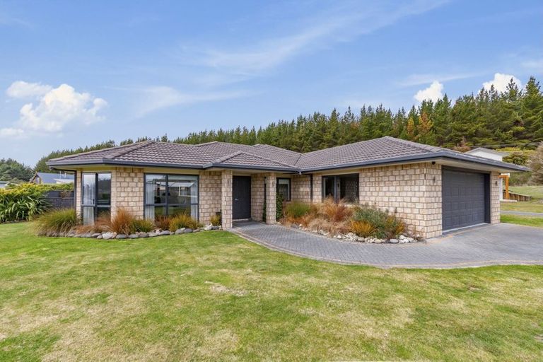 Photo of property in 17 Marshall Close, Motuoapa, Turangi, 3382