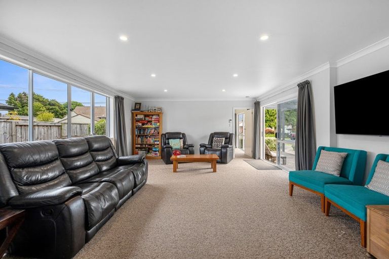 Photo of property in 114 Cameron Road, Te Puke, 3119