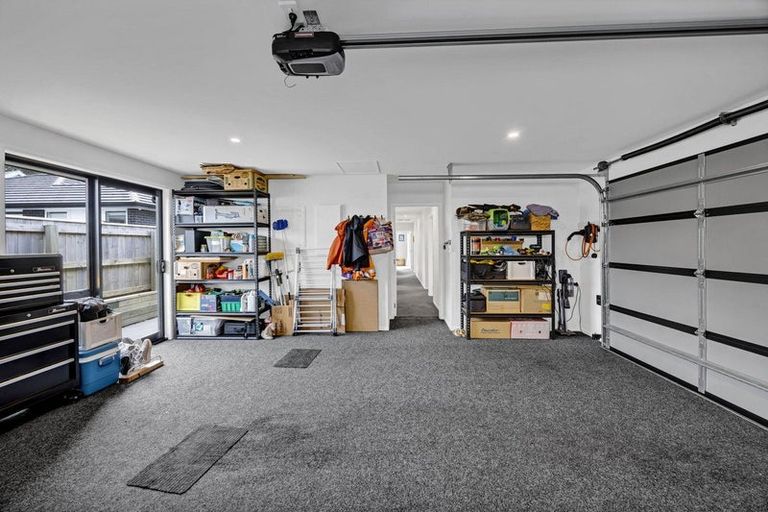 Photo of property in 2 Atea Place, Hawera, 4610