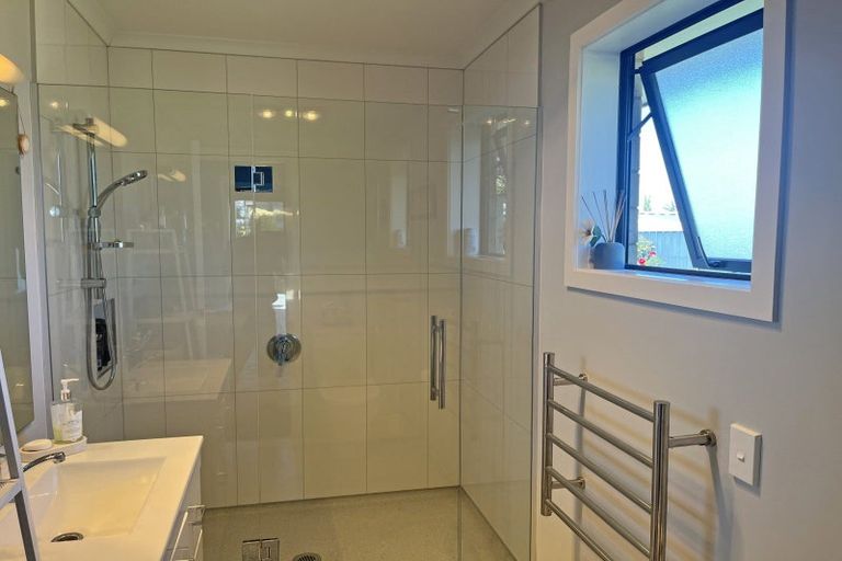 Photo of property in 15 Dove Place, Holmes Hill, Oamaru, 9401