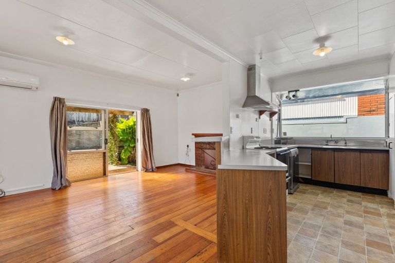 Photo of property in 84 Mill Road, Lower Vogeltown, New Plymouth, 4310