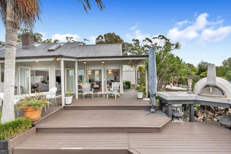 Photo of property in 217 Point View Drive, East Tamaki Heights, Auckland, 2016