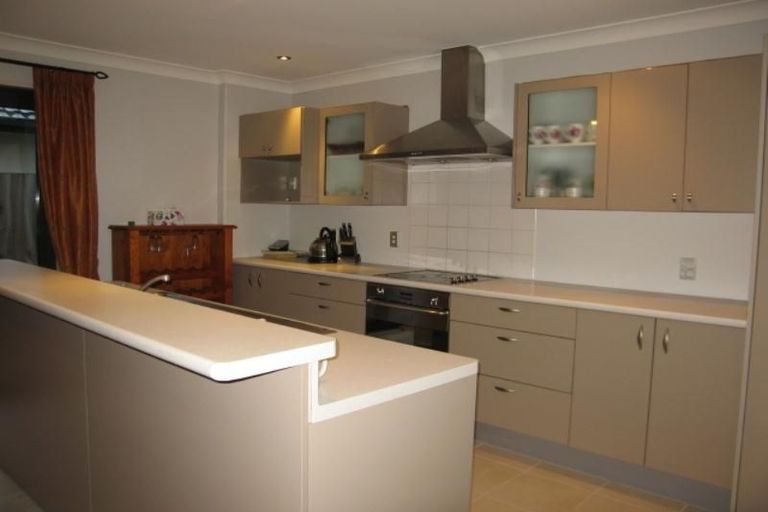 Photo of property in 48 Peverel Street, Riccarton, Christchurch, 8041