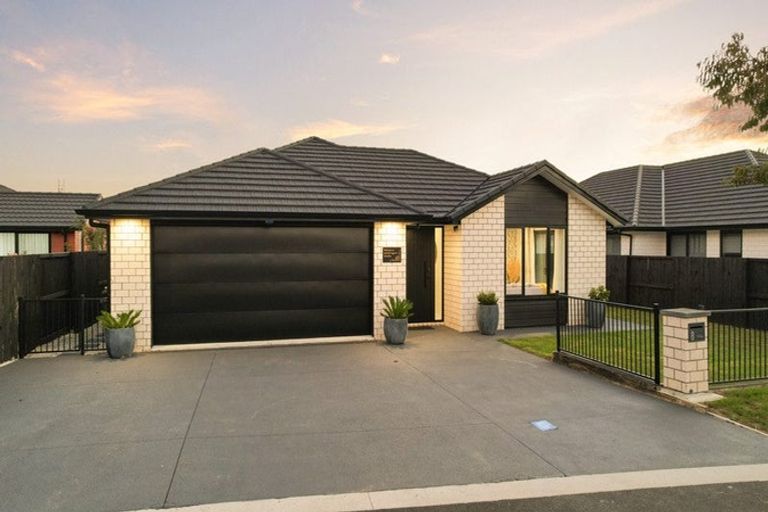 Photo of property in 8 Kukari Close, Flagstaff, Hamilton, 3210