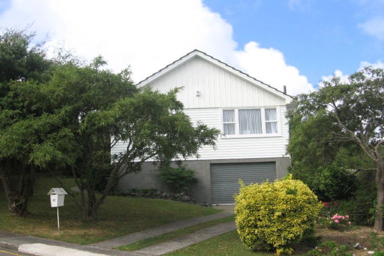 Photo of property in 17 Kandy Crescent, Ngaio, Wellington, 6035