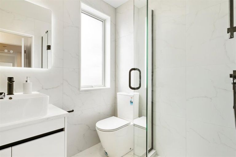 Photo of property in 14 Corporal Street, Papakura, 2110