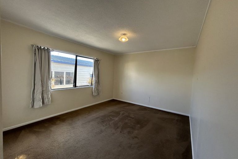 Photo of property in 14 Barrow Place, Te Puke, 3119