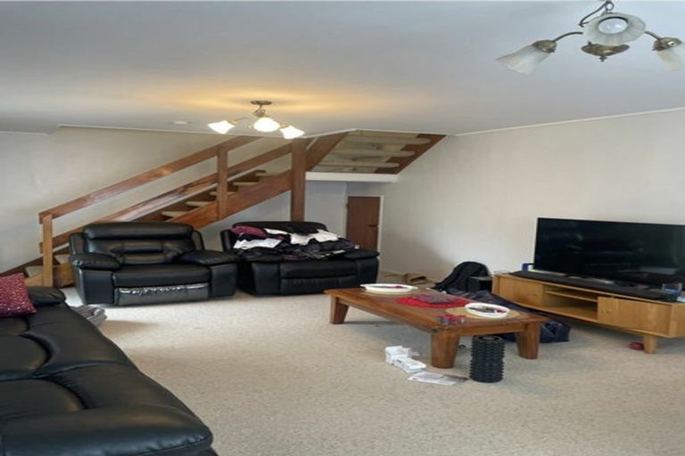 Photo of property in 3/75 Delhi Crescent, Khandallah, Wellington, 6035