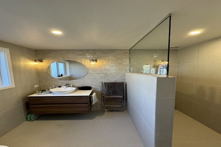 Photo of property in 43 Wai-iti Terrace, Burnside, Christchurch, 8052