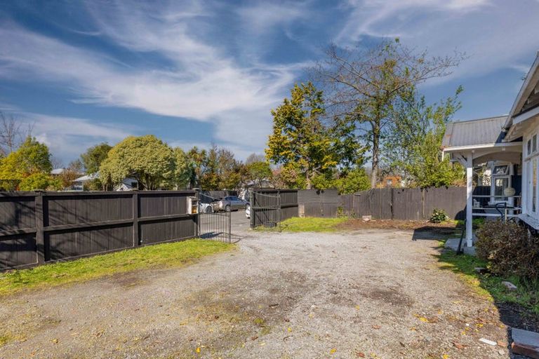 Photo of property in 17 Courtenay Street, St Albans, Christchurch, 8014