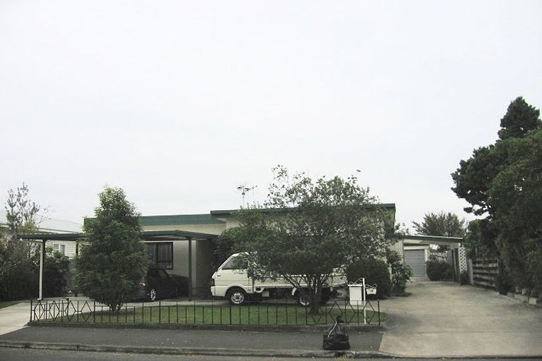 Photo of property in 18 Gallipoli Road, Onekawa, Napier, 4110