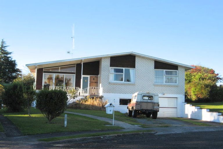 Photo of property in 4 Kotare Place, Tokoroa, 3420
