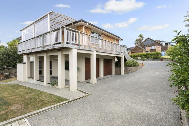 Photo of property in 12 Burwood Terrace, Gulf Harbour, Whangaparaoa, 0930