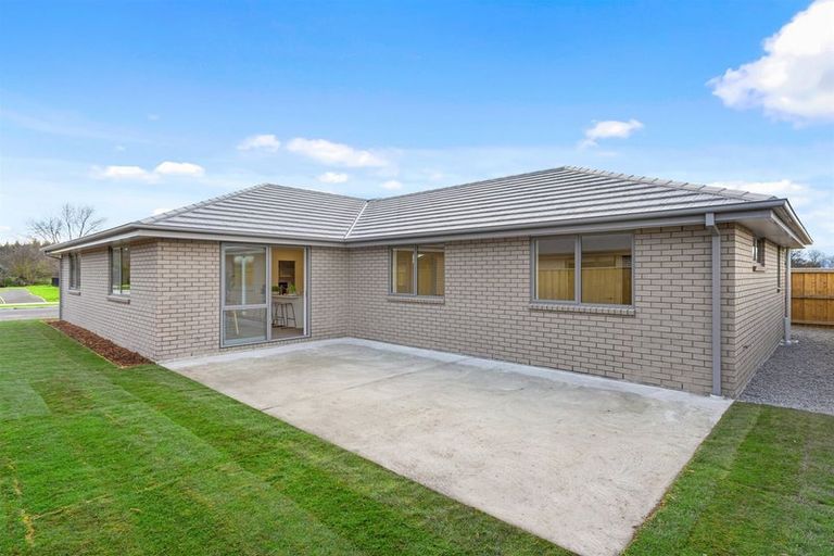 Photo of property in 11 Bastings Street, Kaiapoi, 7630