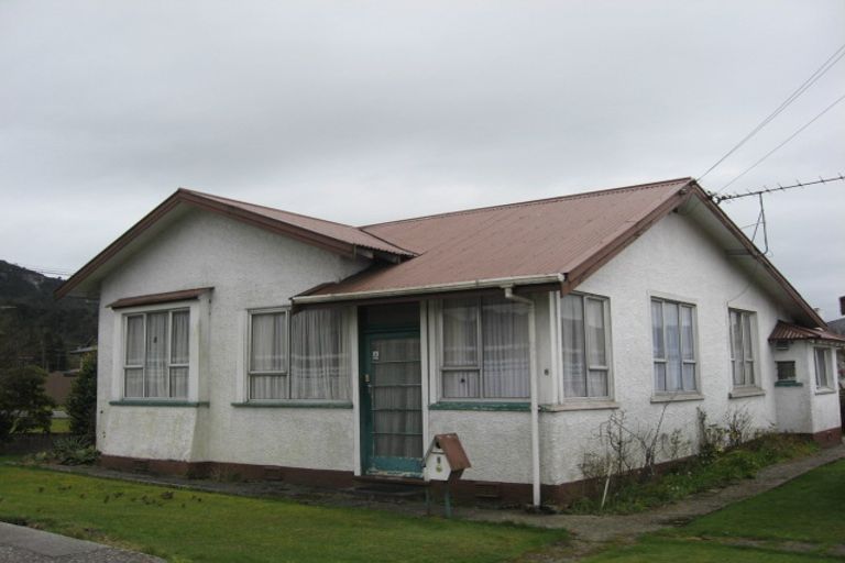 Photo of property in 6 Mills Street, Runanga, 7803