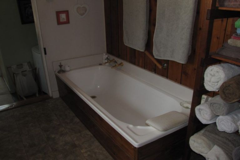 Photo of property in 459 Thames Coast Sh25 Road, Te Puru, Thames, 3575