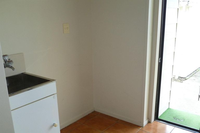 Photo of property in 203a Murdoch Road East, Akina, Hastings, 4122