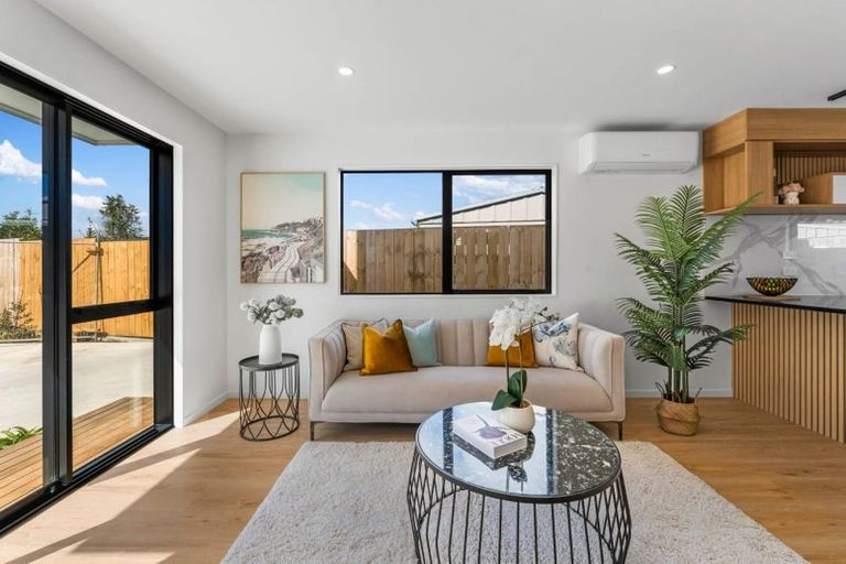 Photo of property in 3/42 Marvon Downs Avenue, Pakuranga Heights, Auckland, 2010