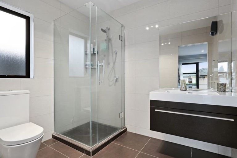 Photo of property in 8 Chalgrove Road, Huntington, Hamilton, 3210