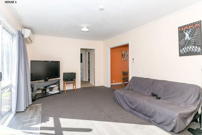 Photo of property in 1 Helena Road, Hillcrest, Hamilton, 3216