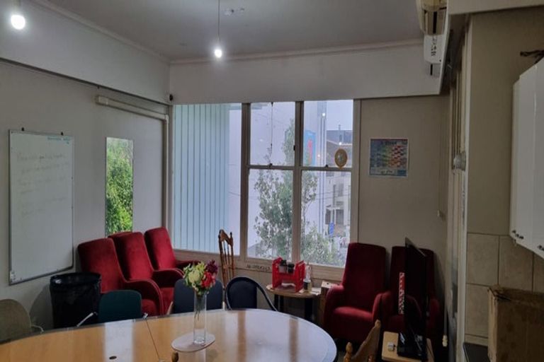 Photo of property in 1 Collina Terrace, Thorndon, Wellington, 6011